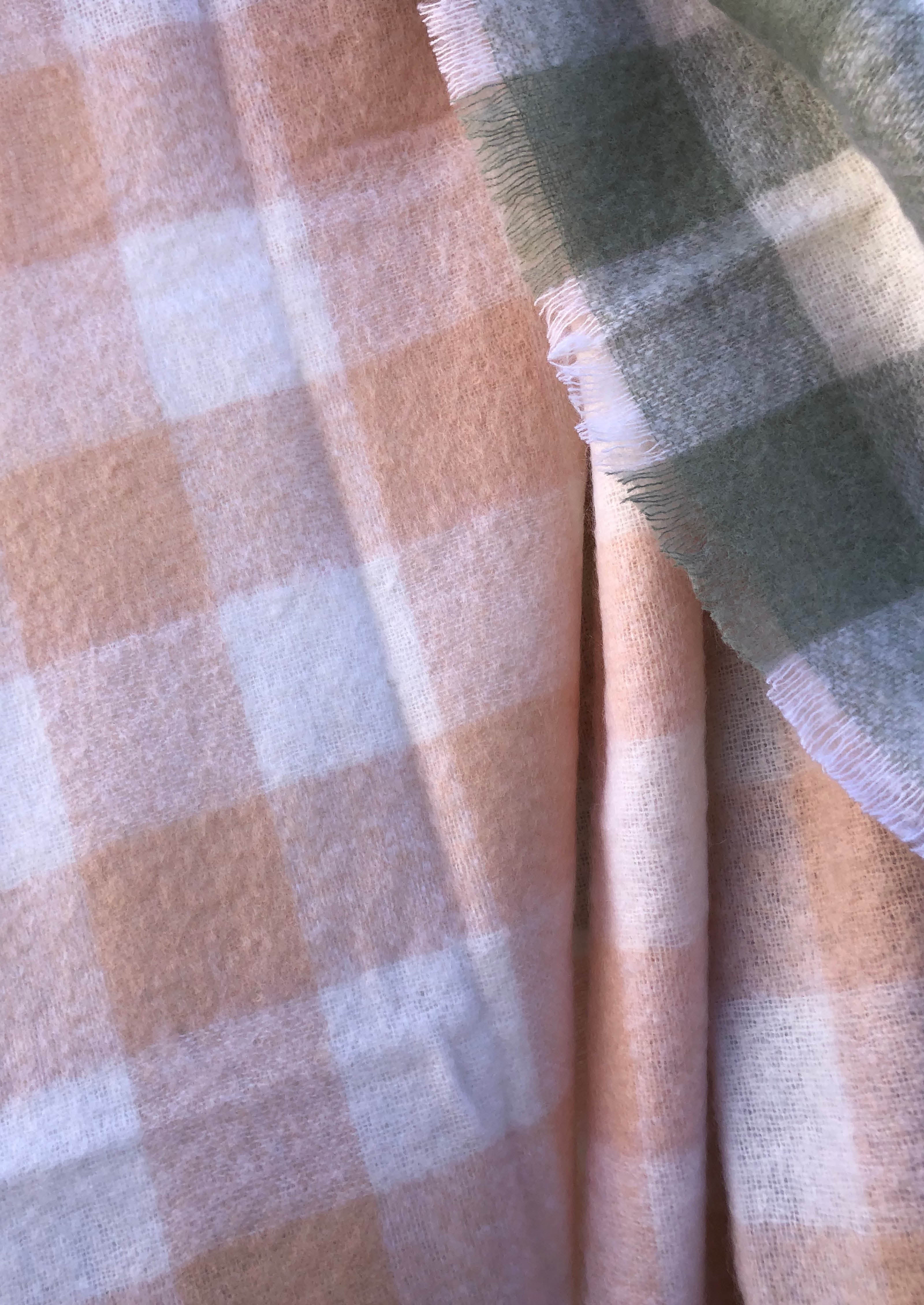 St cheap albans throws